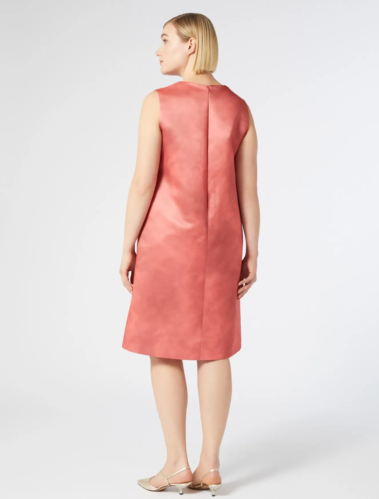 Abito in duchesse con stampa