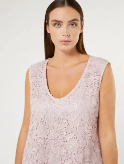 Abito in pizzo laminato