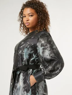 Abito in raso di seta