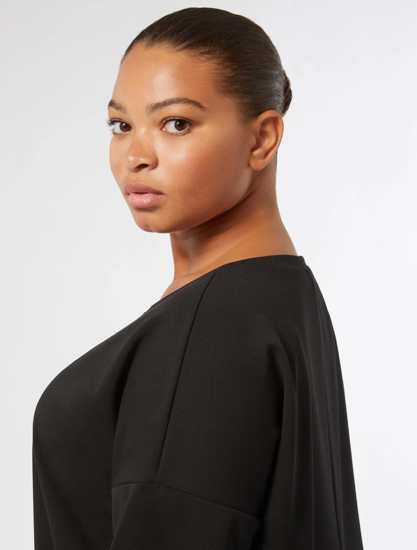 Abito in tessuto tecnico