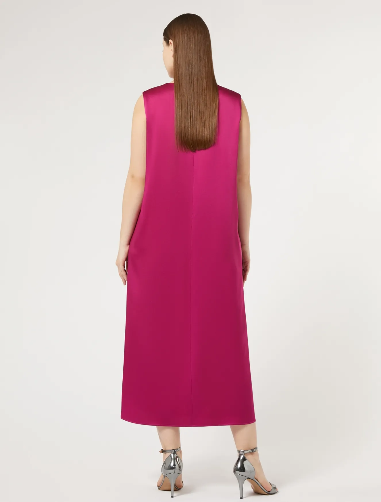 Abito lungo in crêpe envers satin