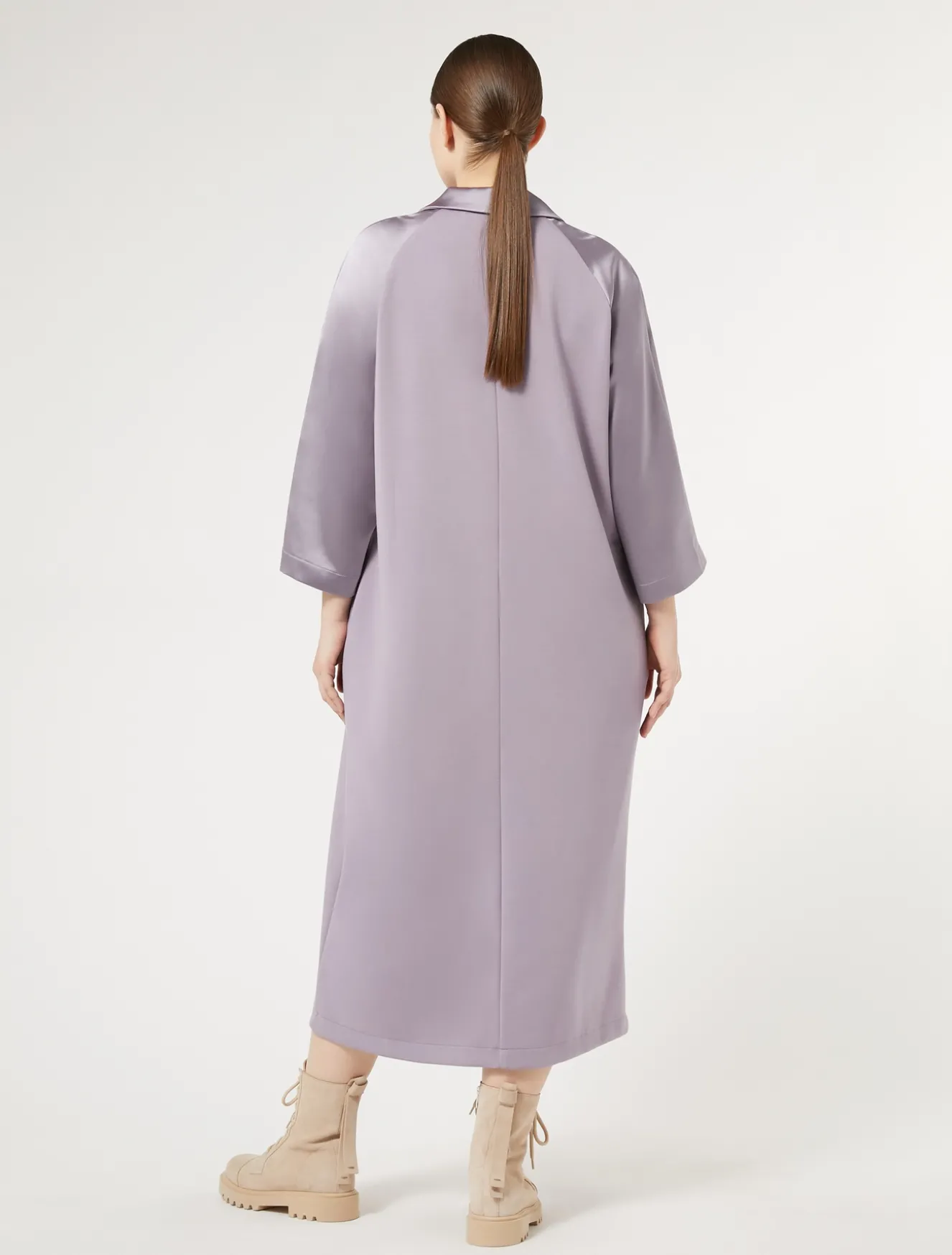 Abito lungo in jersey e raso