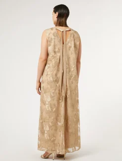 Abito lungo in tulle ricamato