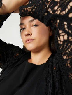 Cardigan in maglia con ricamo