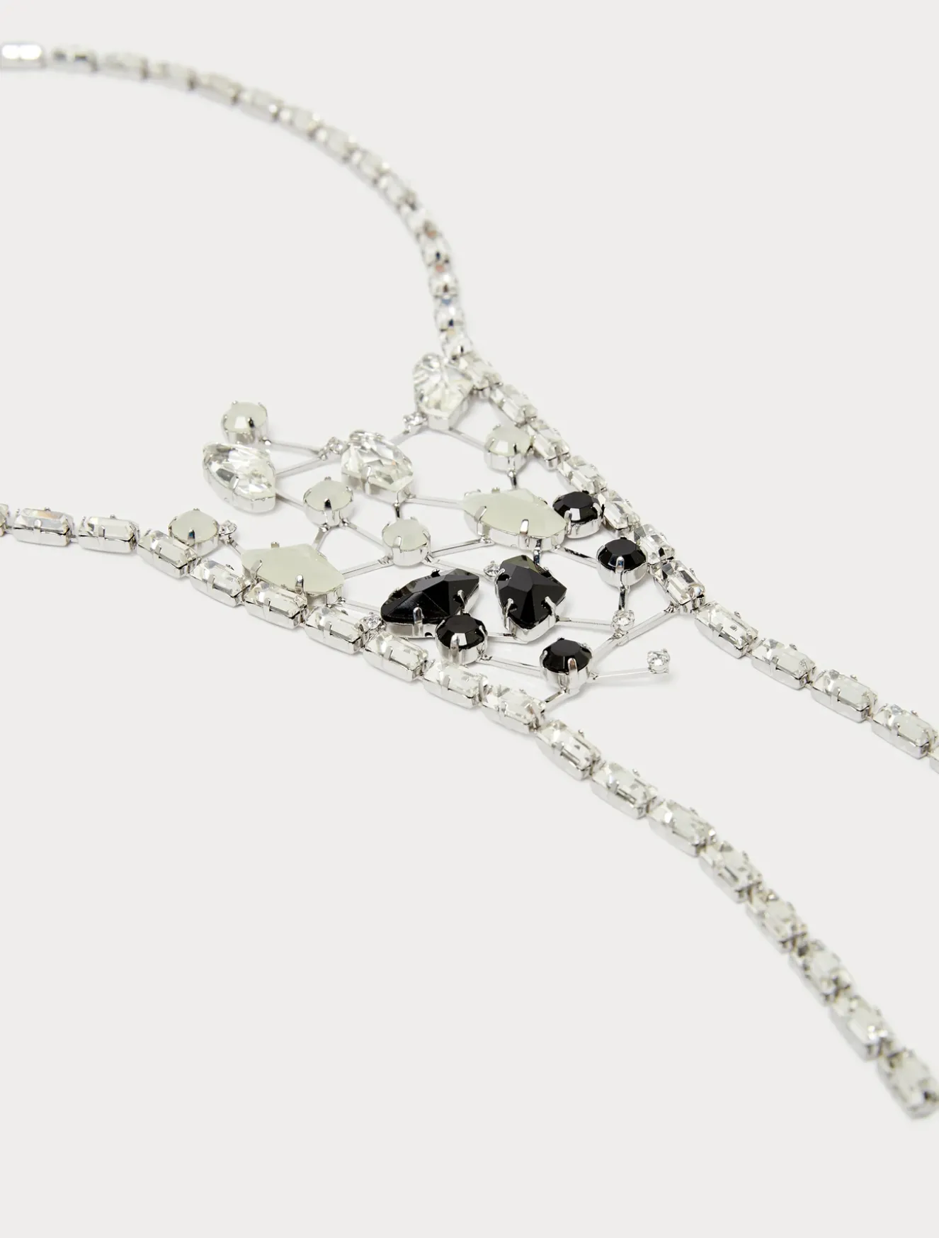 Collana con baguette e strass