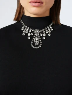 Collana e orecchini in strass