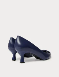 Décolleté a punta sfilata