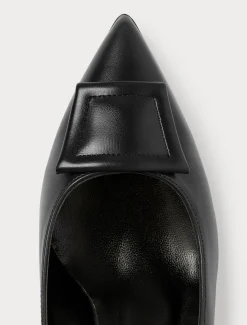 Décolleté a punta sfilata