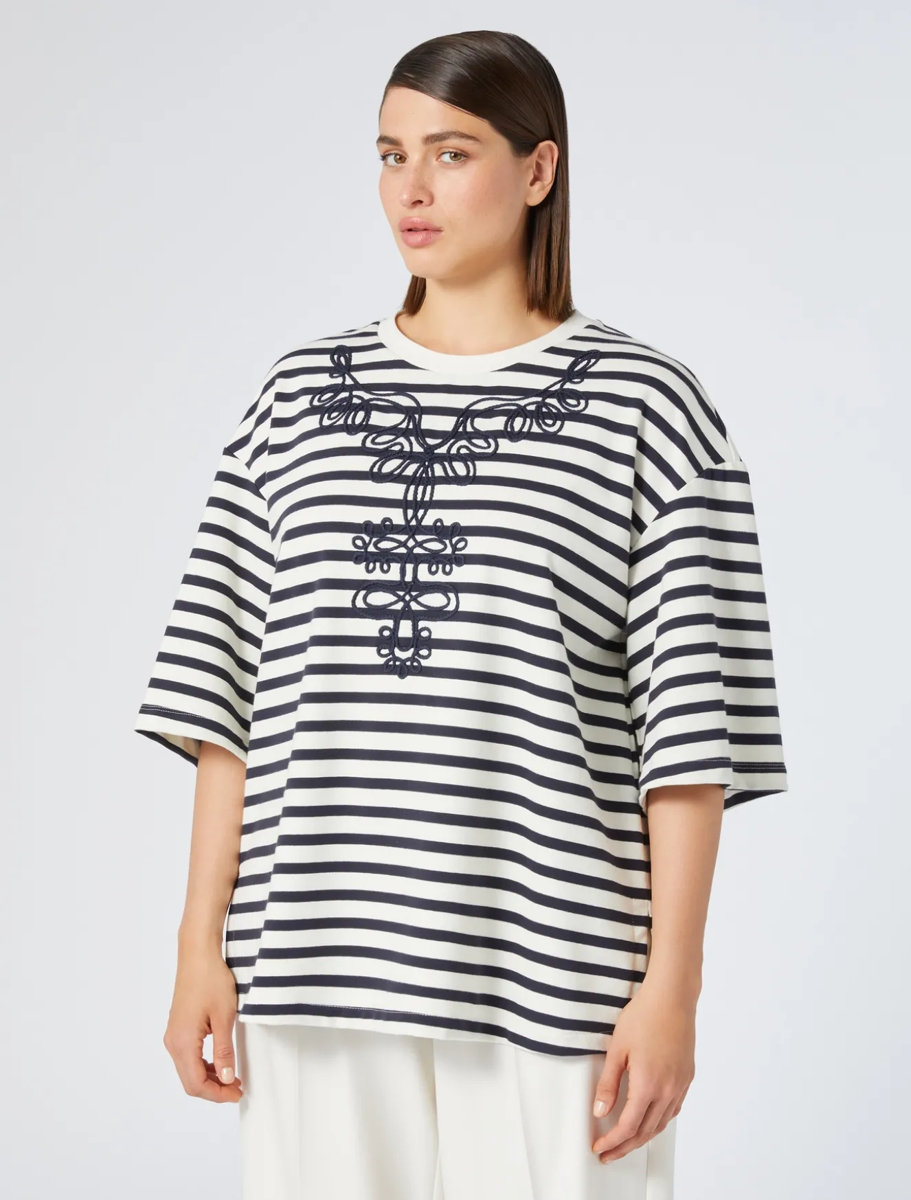 Felpa in jersey con ricami