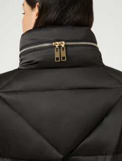 Imbottito corto in raso antigoccia