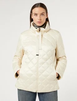 Imbottito in tela cangiante