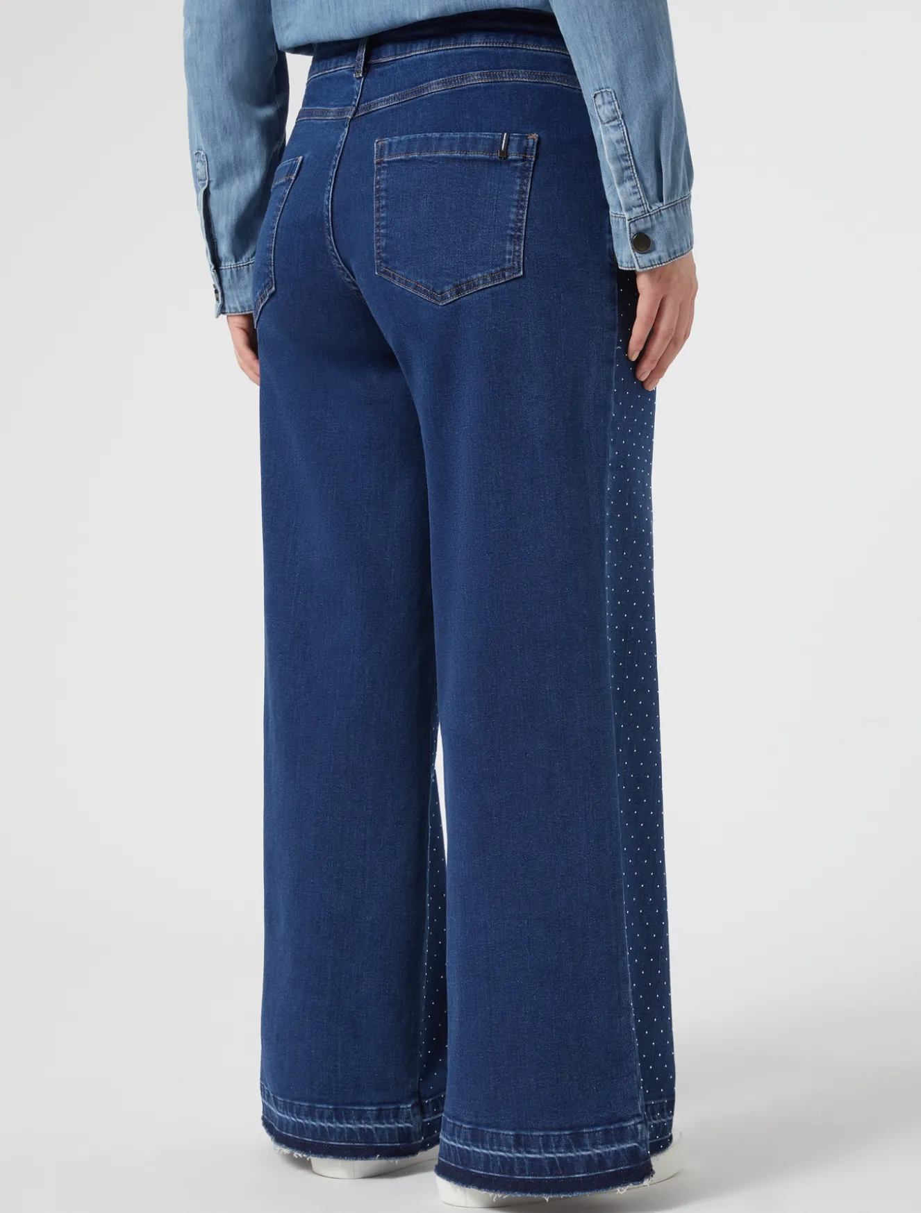 Jeans in denim con strass