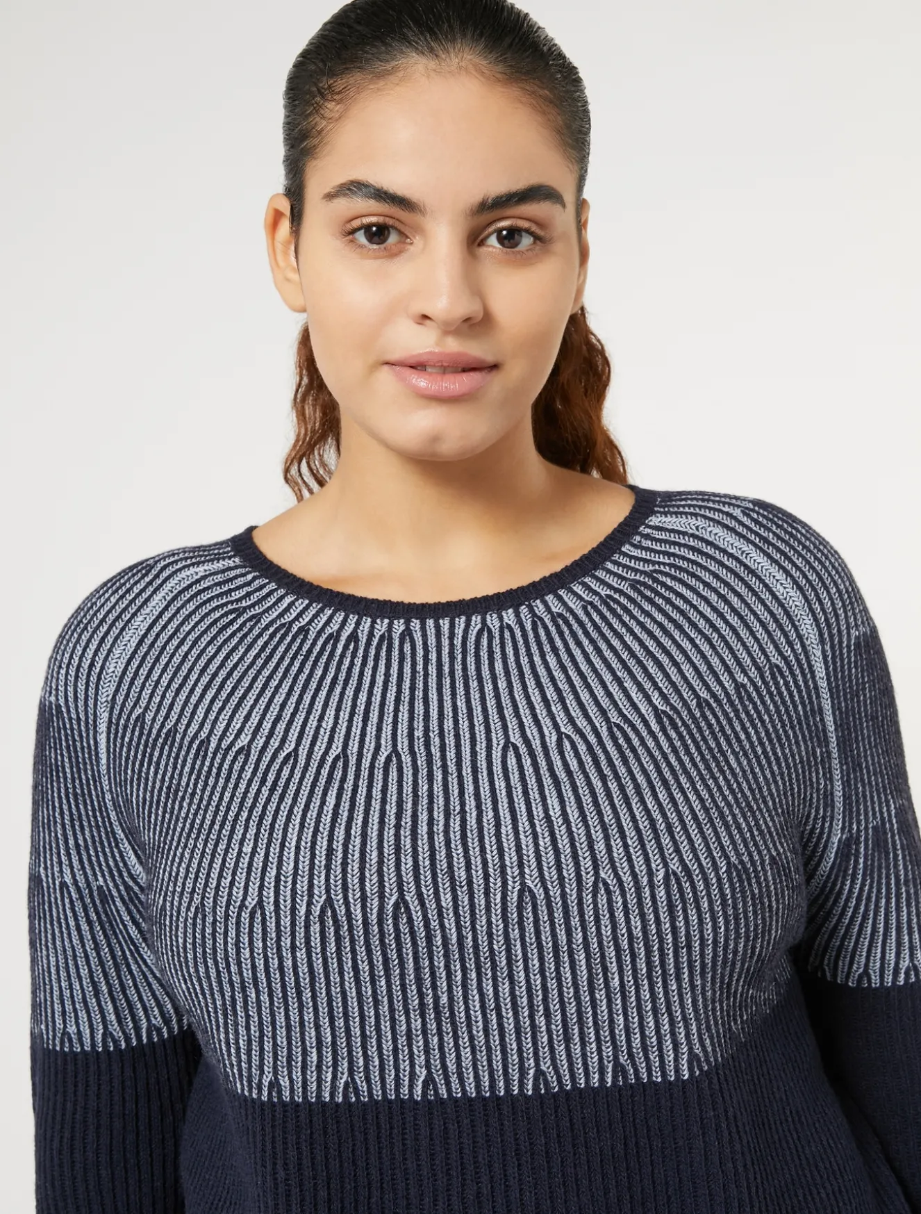 Maglia in misto lana e cachemire