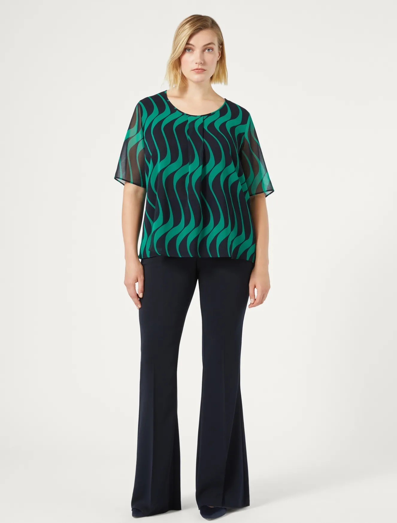 Pantaloni flare in cady