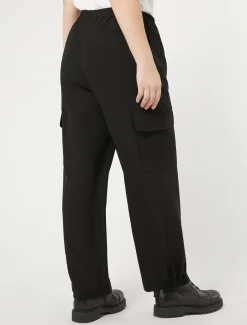Pantaloni in crêpe di envers satin
