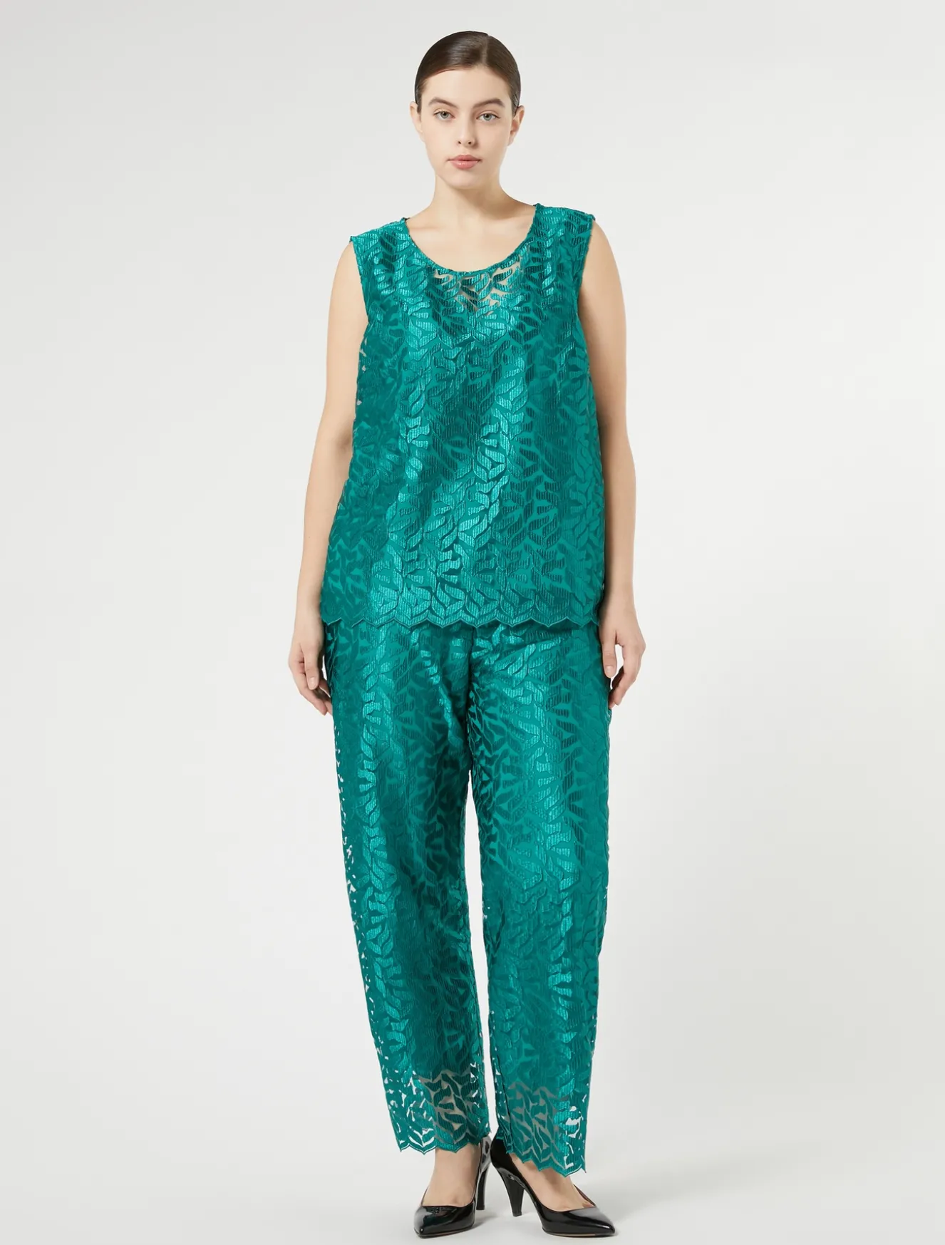 Pantaloni in tulle ricamato