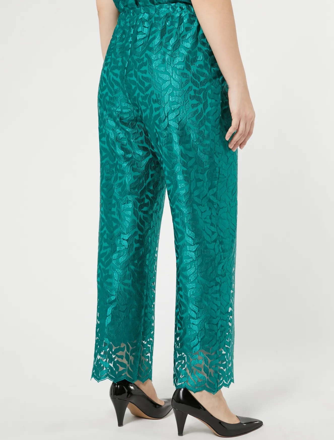 Pantaloni in tulle ricamato