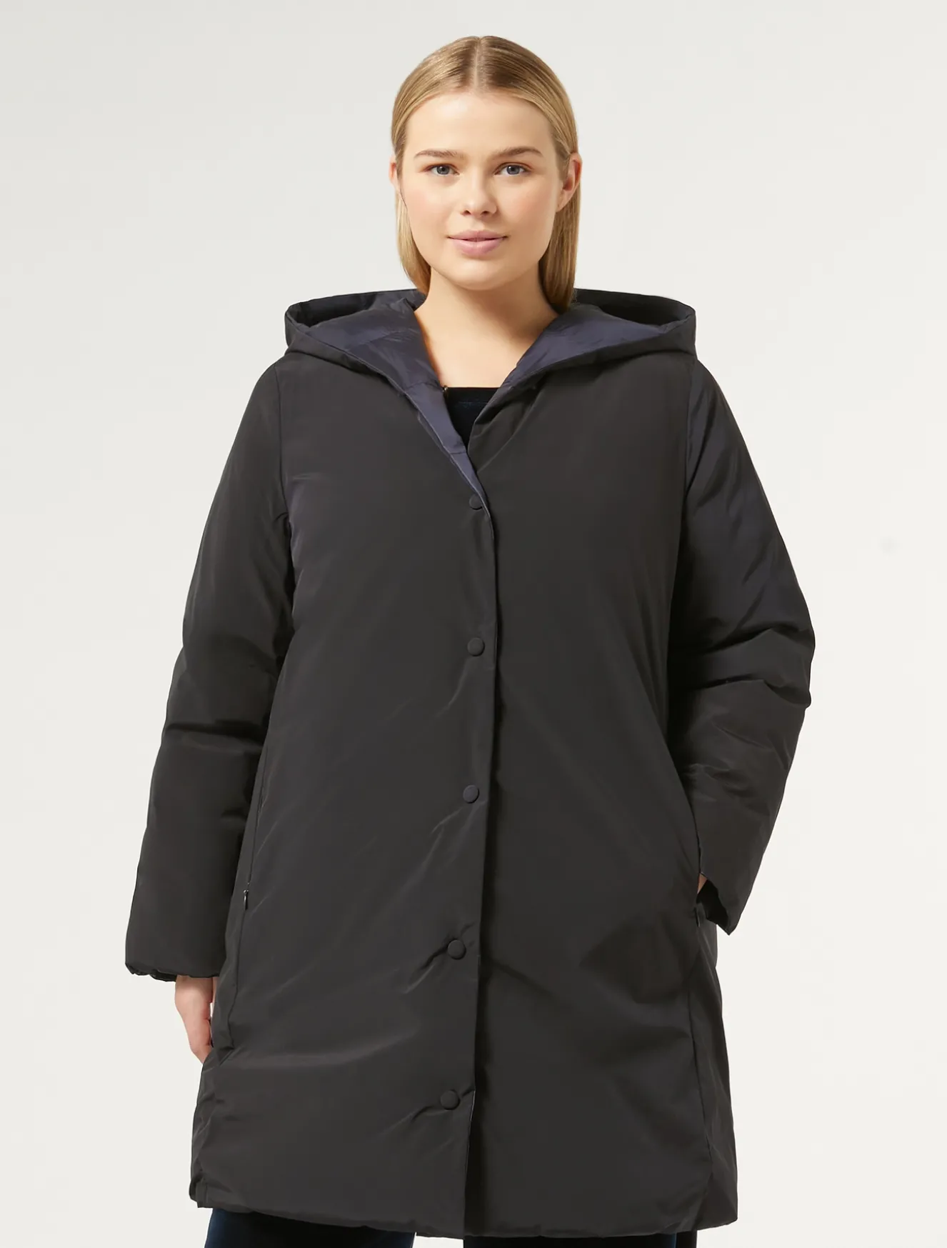 Piumino in taffettà e tela di nylon antigoccia