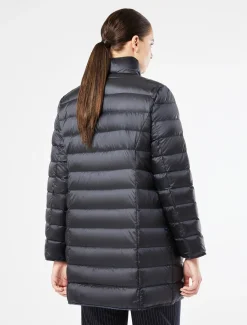 Piumino in tela di nylon antigoccia