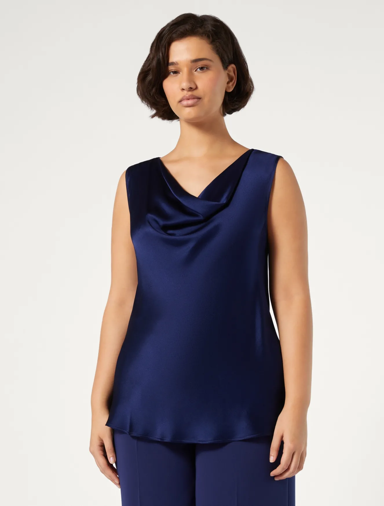 Top in satin con drappeggio