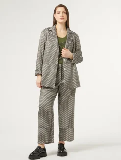 T-shirt in jersey con ricami