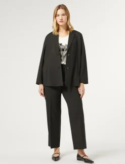 T-shirt in jersey con ricami